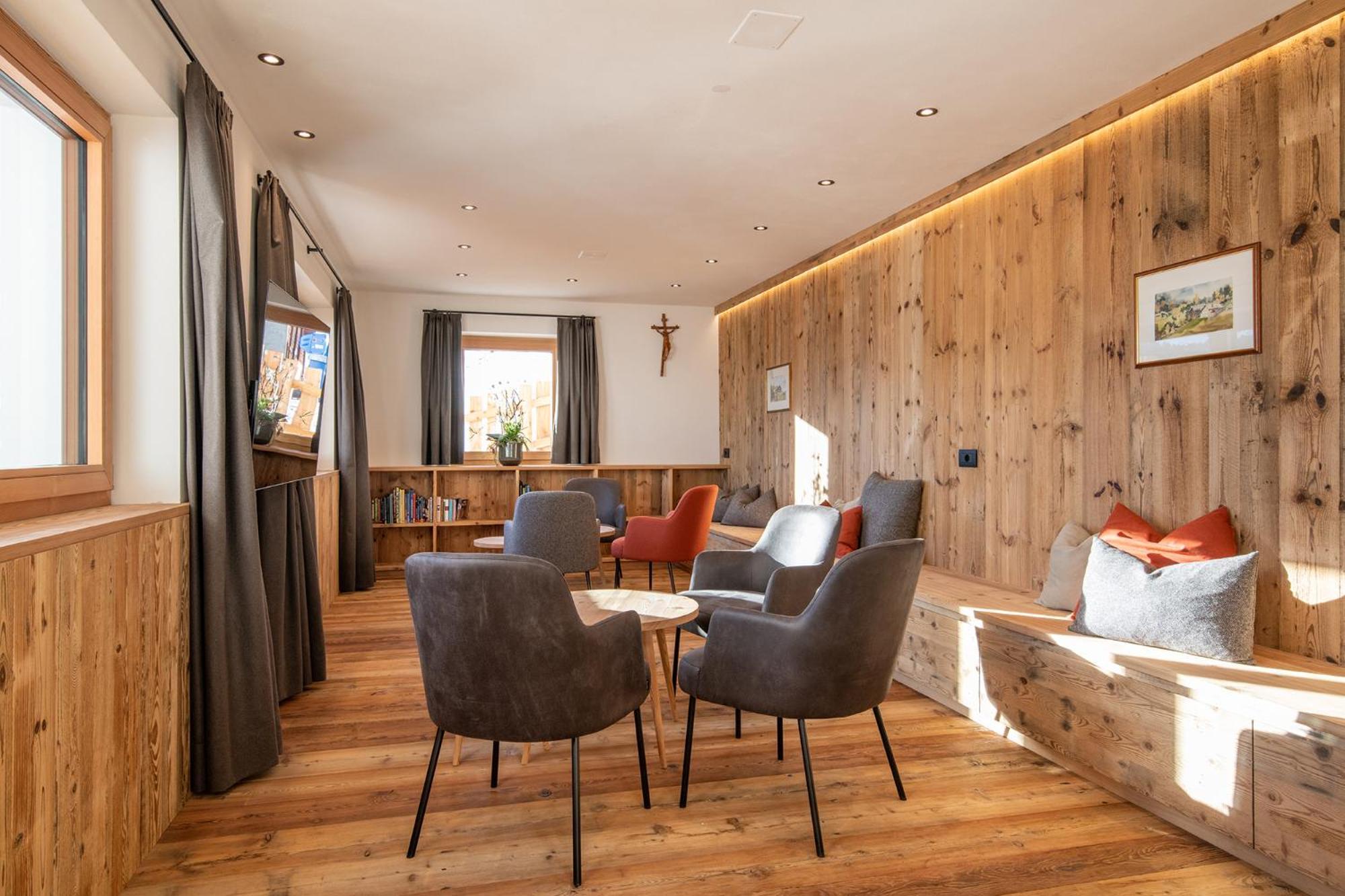 Rifugio Fermeda Hutte Pensionat Santa Cristina Val Gardena Exteriör bild